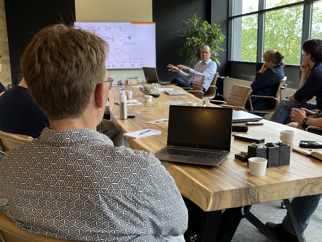 Data & sensor exploitation in production